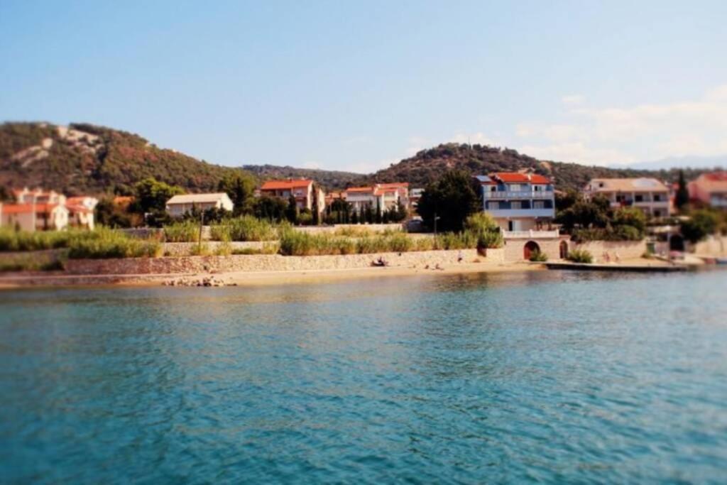Sea View Room With Kitchen, Balcony&Air Condition Barbat na Rabu Exterior foto